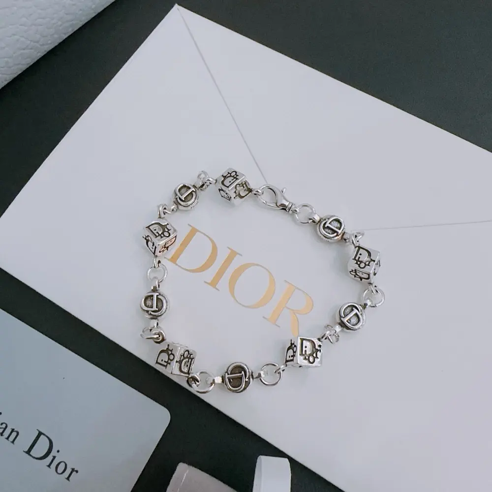 Dior bracelet couple style