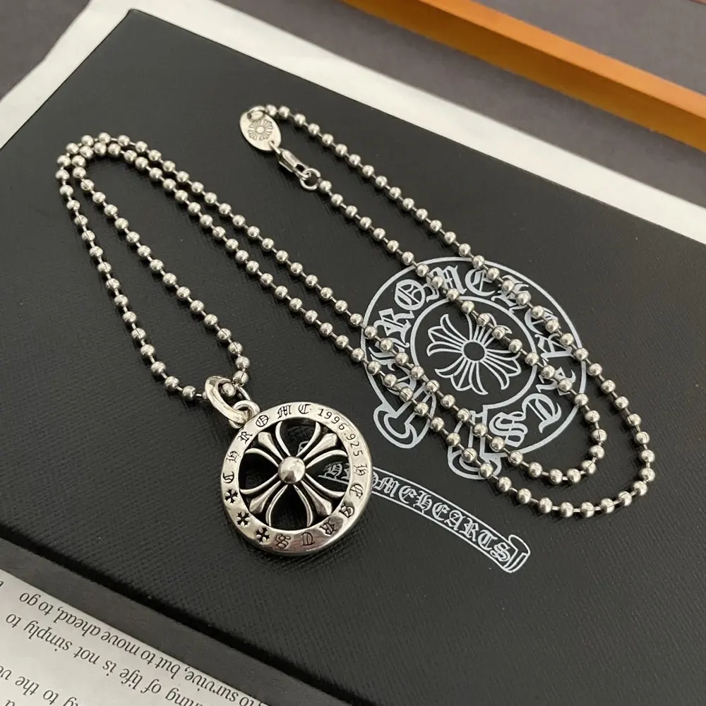 Chrome Hearts Classic Vintage Pearl Necklace Round Cross Pendant