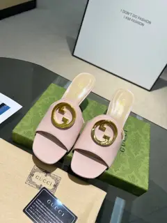 Gucci’s new slippers