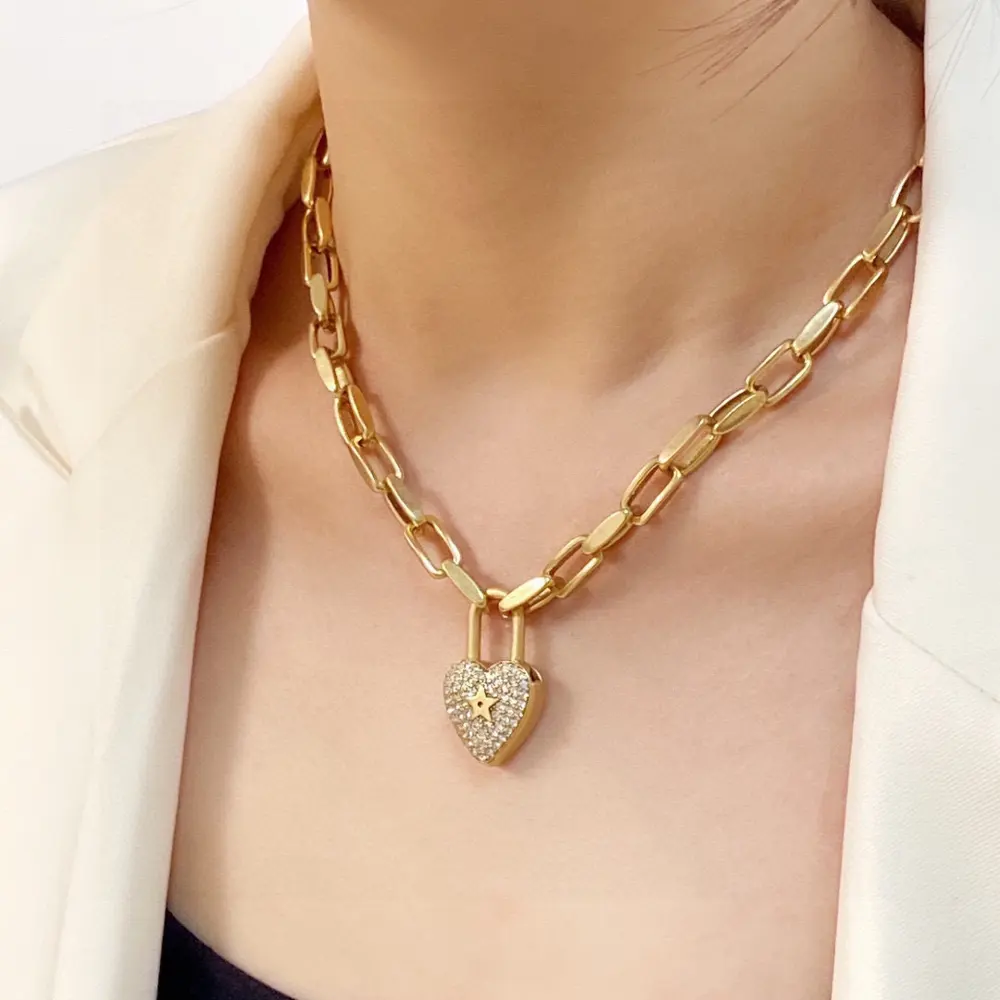[Dior thick chain heart peach copper lock full diamond necklace] synchronous brass material