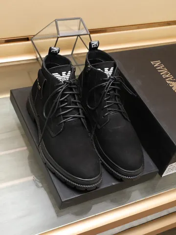 Armani fashion casual shoes Exquisite details