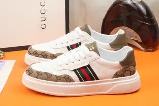 Gucci casual shoes. The upper
