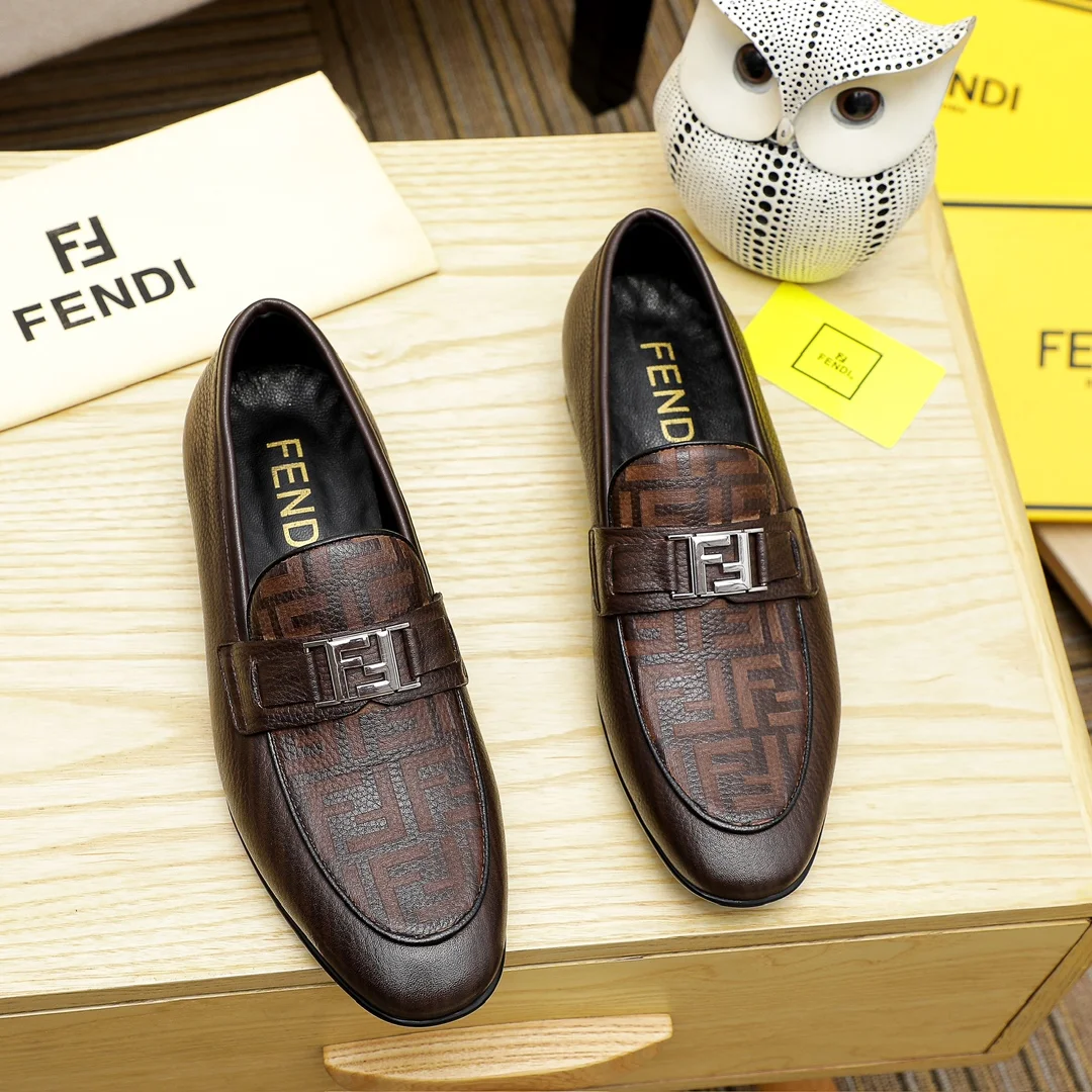 Fendi men’s formal leather shoes Classic series not to be missed The first layer