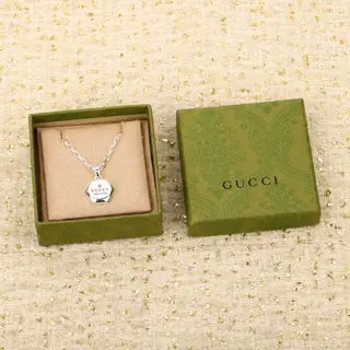 GUCCI engraved necklace