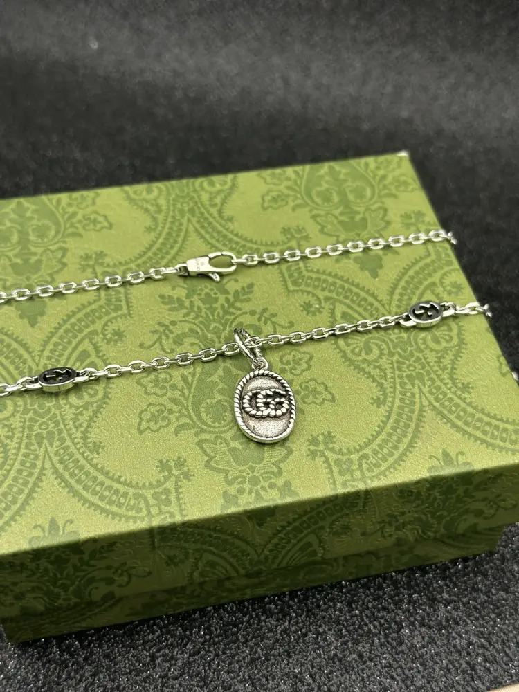Gucci necklace