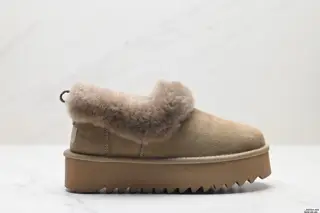 UGG suede British style thick sole heightened soft and comfortable daily commuting plus