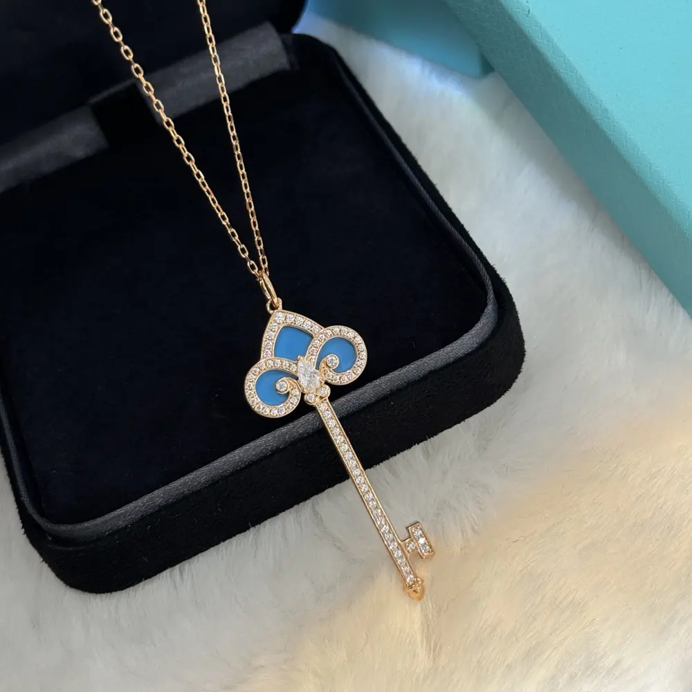 Tiffany Keys series iris blue turquoise full diamond key necklace One of Tiffany’s classics