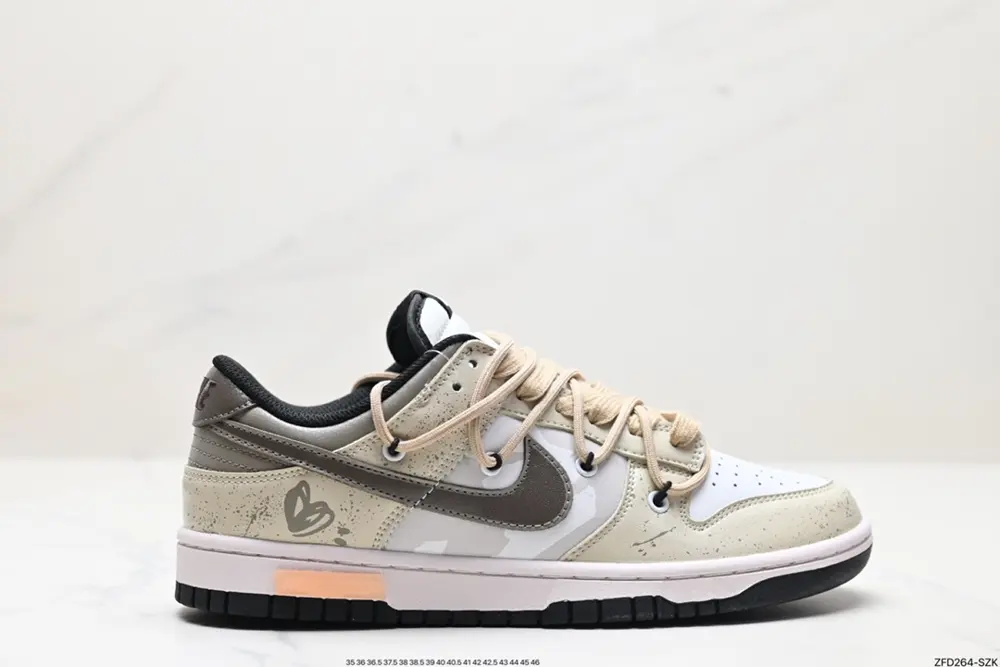 Nike NK Dunk Low Retro “DIY high-end customization” Sneakers CW1590-100