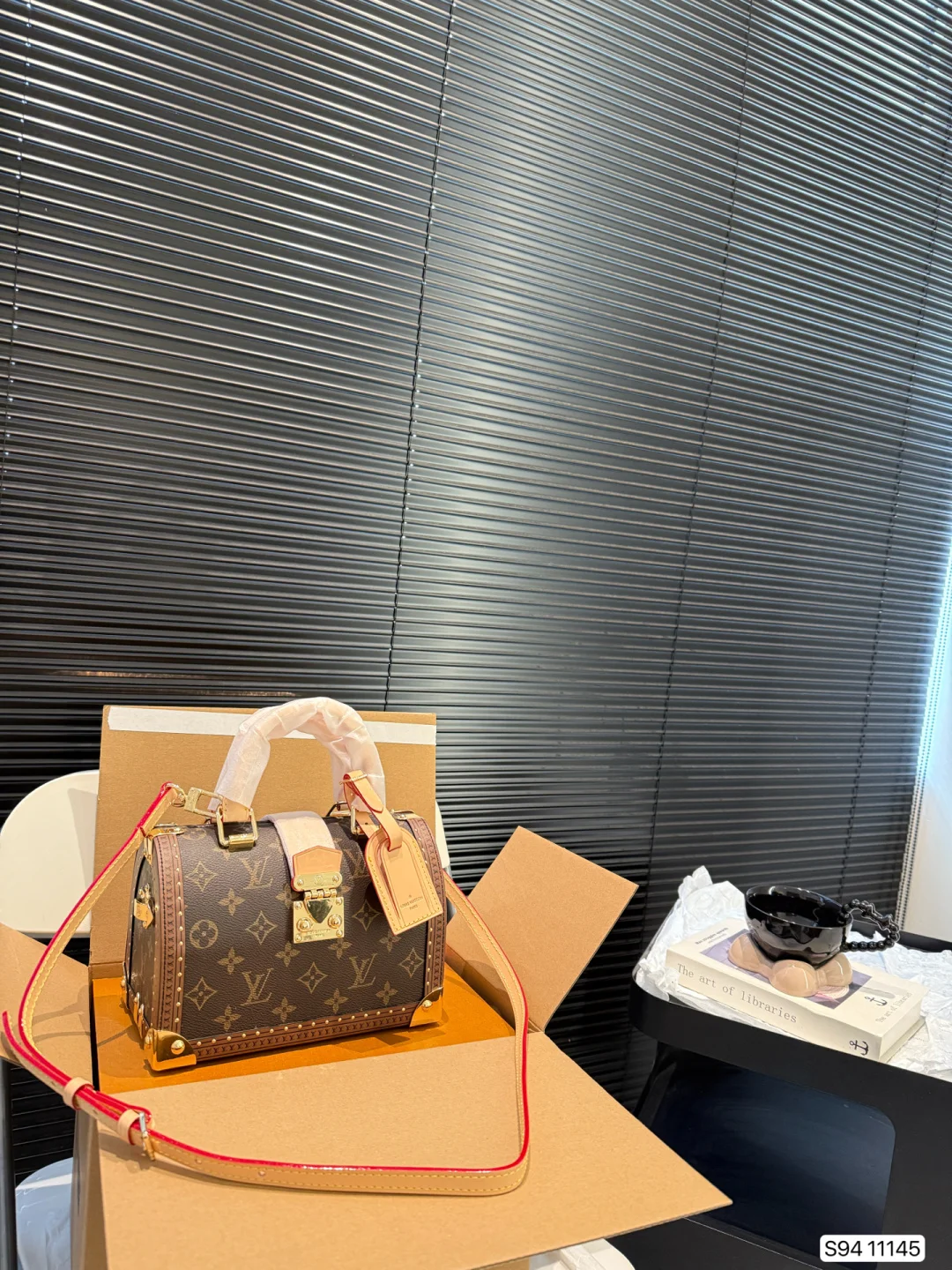 Louis Vuitton Speedy
