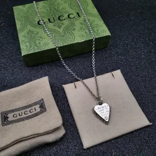 Gucci necklace
