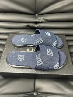Dolce & Gabbana Logo Beach Slippers