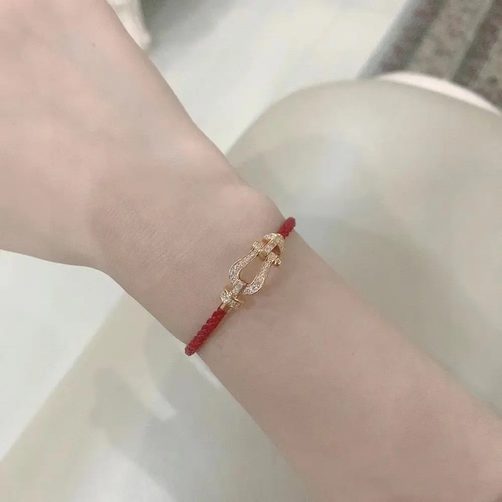 FRED full diamond horseshoe buckle unisex high quality New Year red leather bracelet