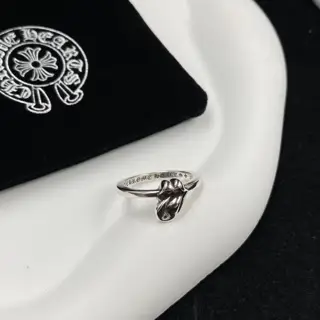 Chrome Hearts classic retro tongue ring. The different patterns and designs of the concave