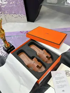Hermès H slippers