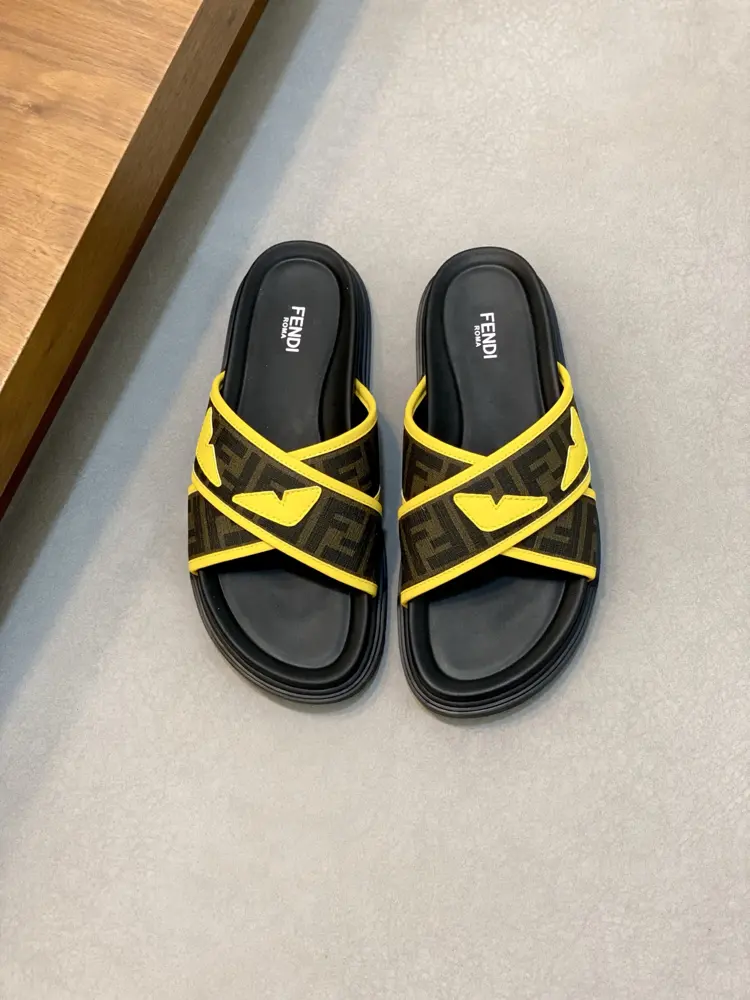 Fendi slippers and sandals are out How can we miss the blessing of the little monsters this