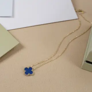 Van Cleef & Arpels Blue Agate Clover Necklace