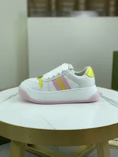 GUCCI low-top sneakers top version