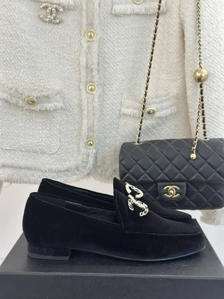 Chanel Big Double C Chain Buckle Loafers