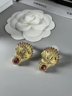 Chanel Gold Shell Series Earrings