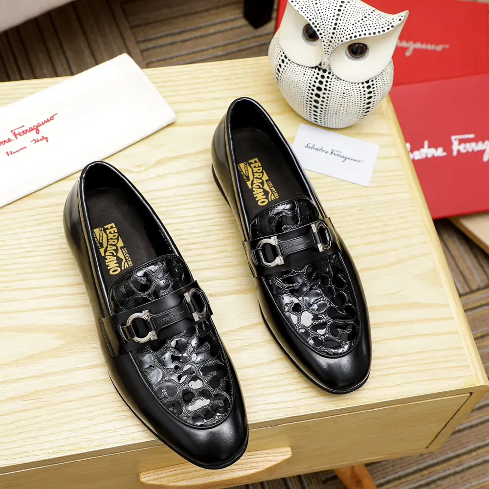 Salvatore Ferragamo new men’s casual slip-on shoes Official website original 1:1 mold