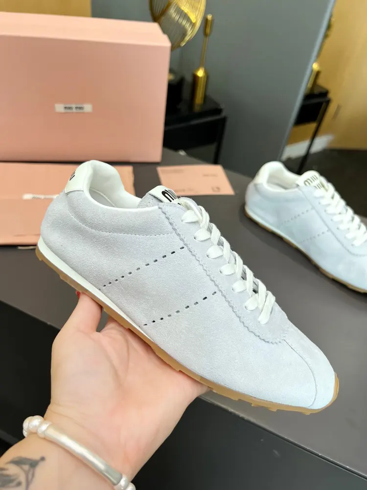Miu Miu Miu 2024 new popular casual dirty shoes