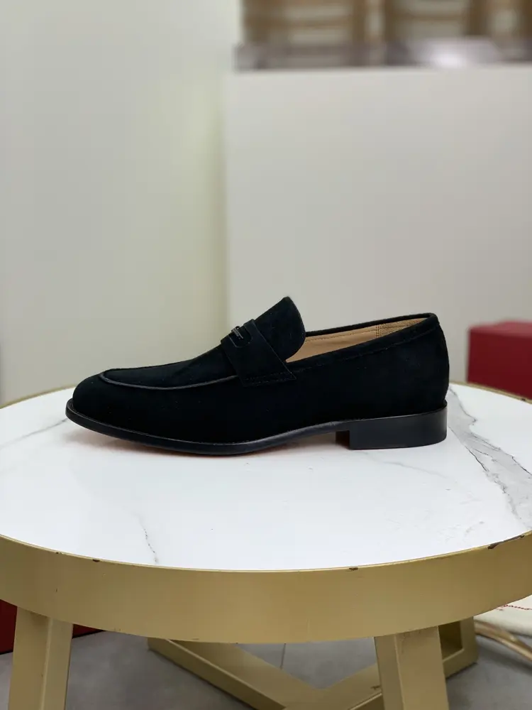 Salvatore Ferragamo business leather shoes