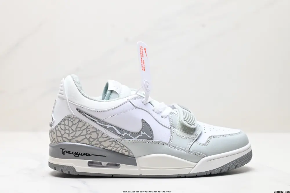 Nike Jordan Legacy 312 Low Glacier Blue BNK Lightning Swift Trendy Gradient Non-slip FV8115-101