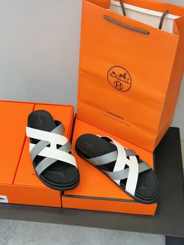 Hermès Men’s Kazimir Slippers