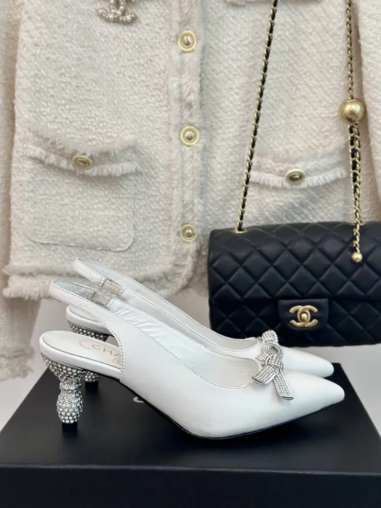 Chanel bow rhinestone high-heeled sandals