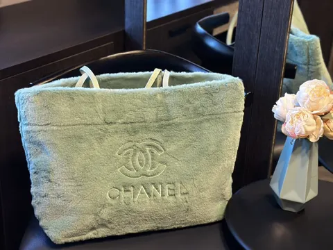 Chanel Tote