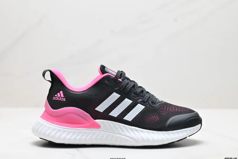 Adidas SWITCH FWD M Alpha Series logo CG4867