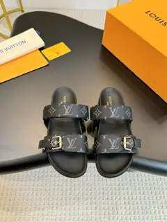 Louis Vuitton new summer slippers