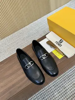 Fendi men’s business casual leather shoes