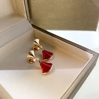 Bvlgari Diva series imported 925 sterling silver polished agate/white mother-of-pearl/red