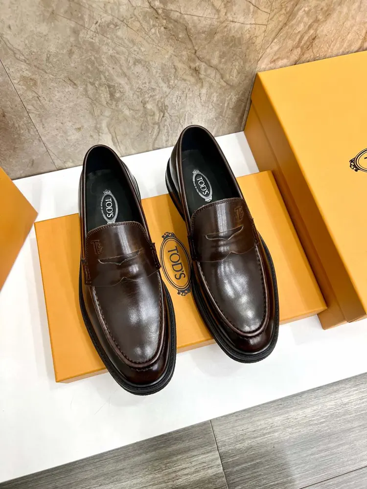Tods casual leather shoes