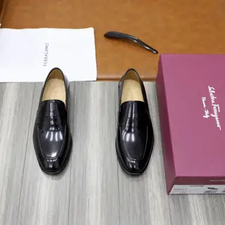 Salvatore Ferragamo Ferragamo Men’s Cowhide Loafers
