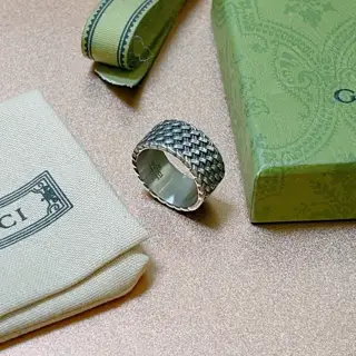 The latest Gucci ring with a higher grade
