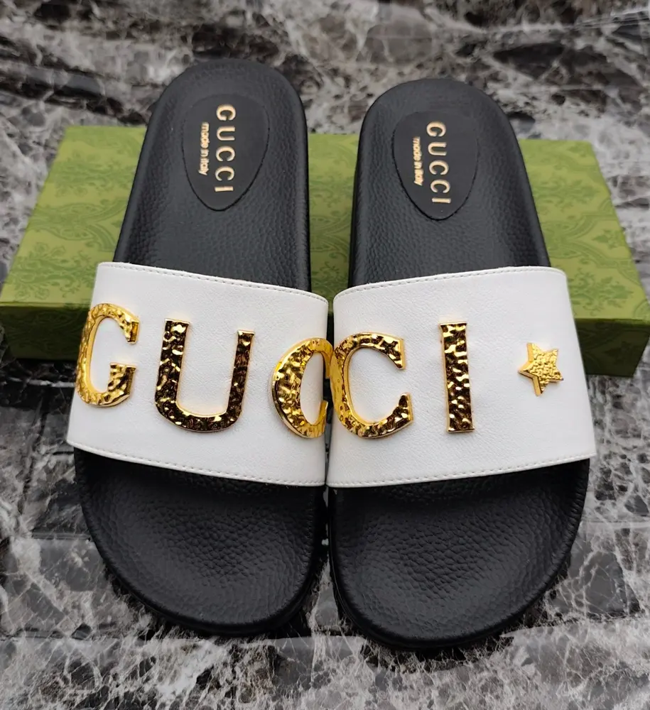 Gucci slippers