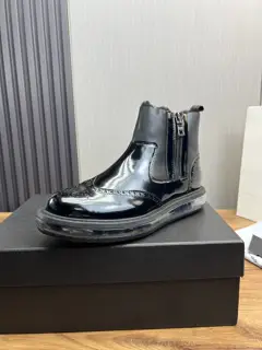Prada pure original shiny leather air cushion short boots
