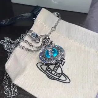 Vivienne Westwood Classic Large Saturn Necklace