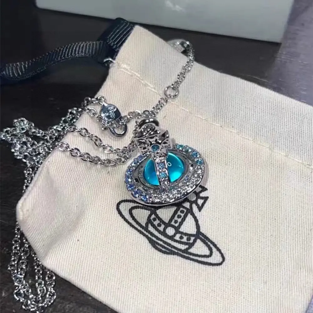 Vivienne Westwood Classic Large Saturn Necklace