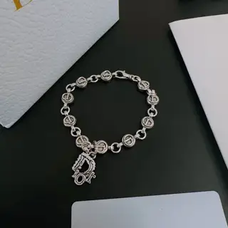 Dior bracelet couple style