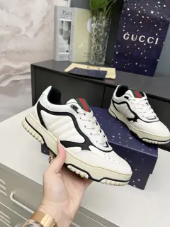 Gucci Size: Women 35-40 Men 39-45 Shoes