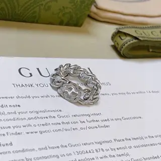 The latest Gucci ring with a higher grade. The same style as celebrities. Anger Forest