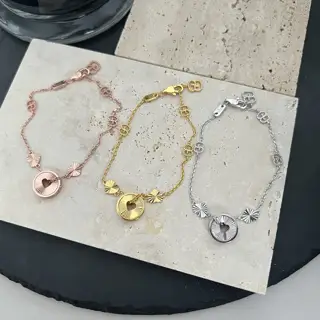 Gucci new ICON series hollow heart-shaped pendant love bracelet