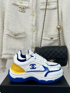 Chanel Double C casual sneakers