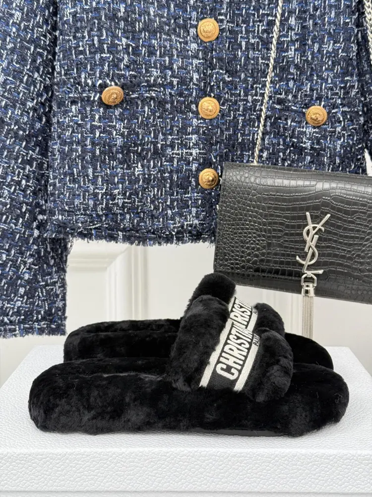 Dior furry slippers series