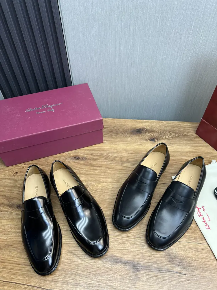 Salvatore Ferragamo men’s business casual leather shoes