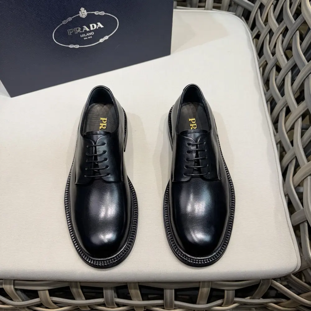 Prada Derby Shoes|Imported cowhide uppers and Derby shoe styles|Strict selection of