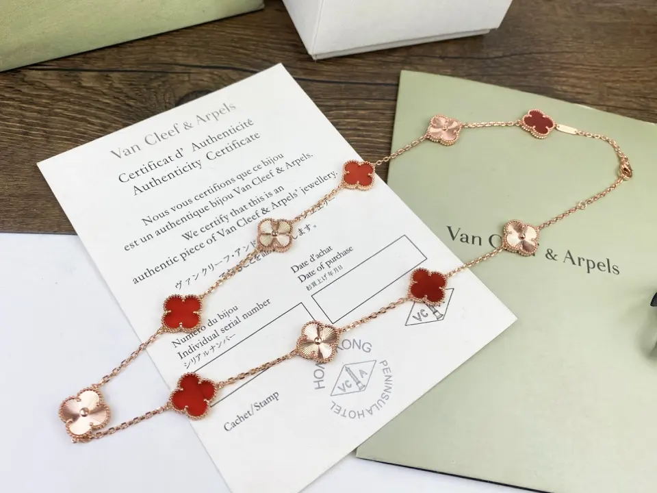 Van Cleef & Arpels Four-leaf Clover Ten-Flower Necklace
